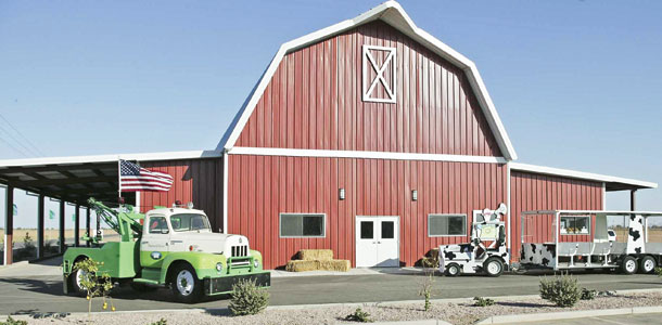 shamrock Farm welcome barn